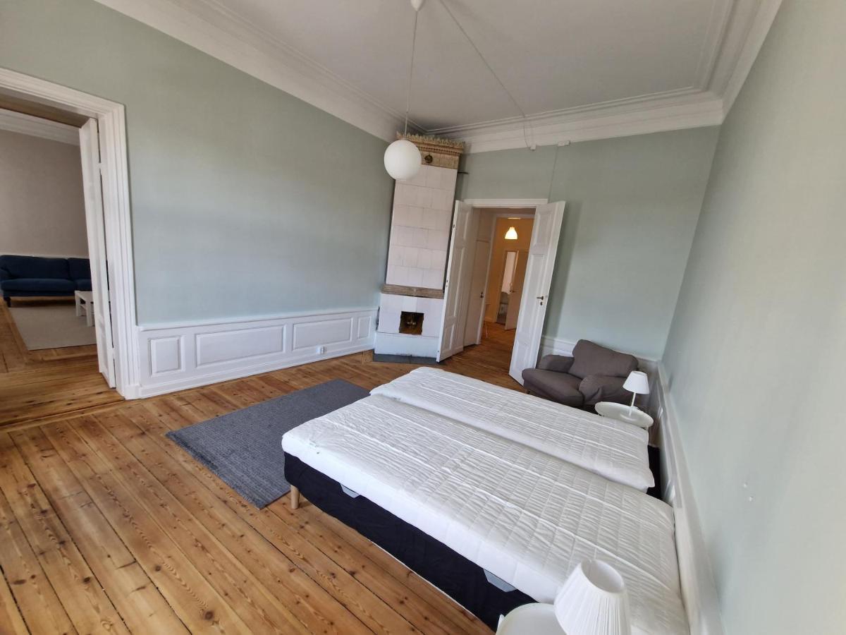 Home Inn Mrt19 Stockholm Bagian luar foto