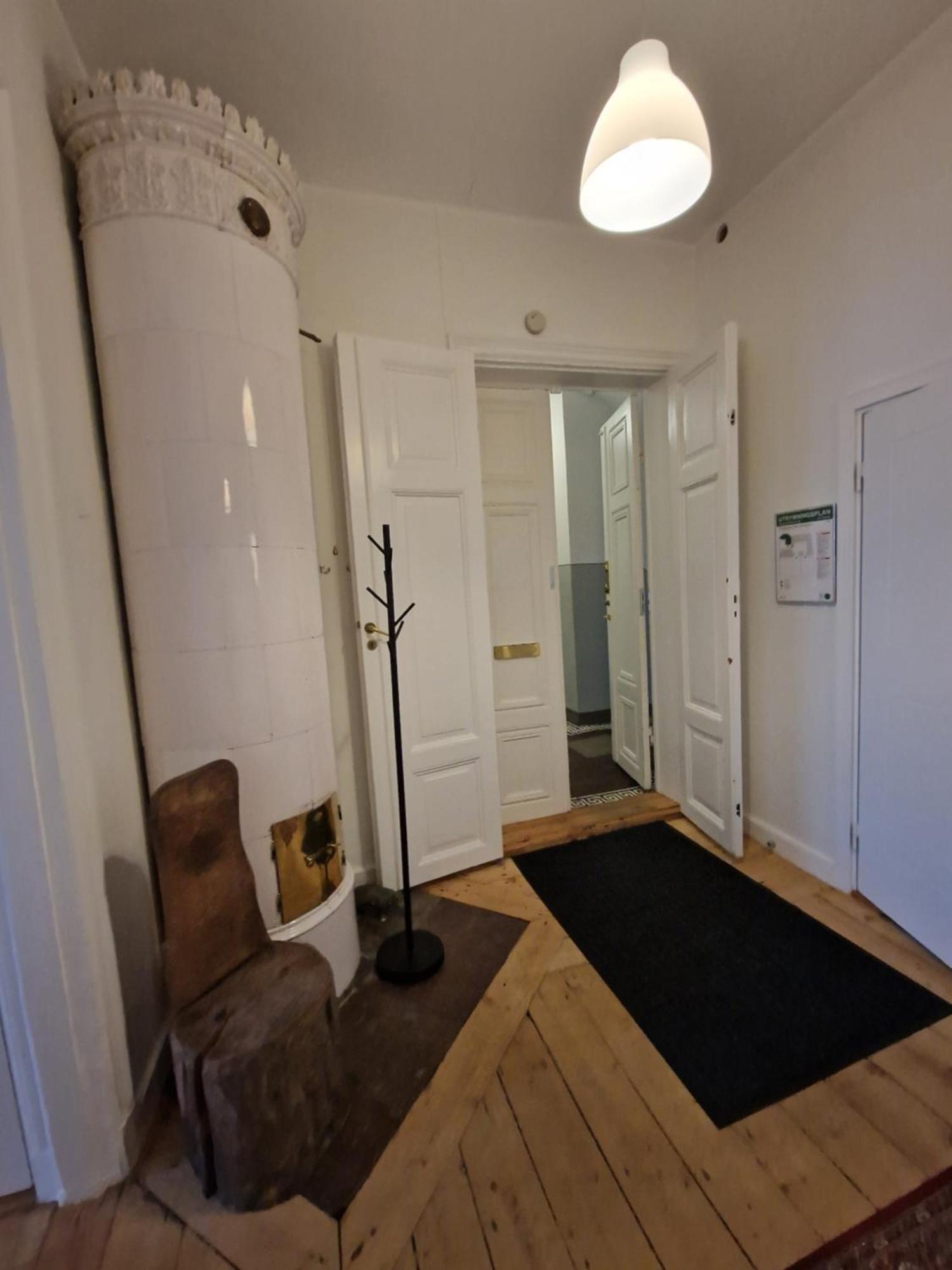 Home Inn Mrt19 Stockholm Bagian luar foto