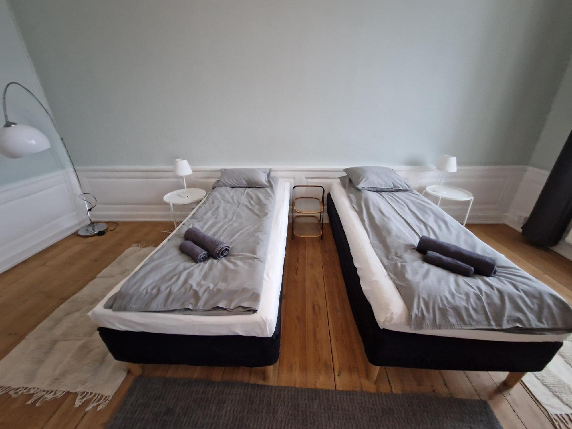 Home Inn Mrt19 Stockholm Bagian luar foto